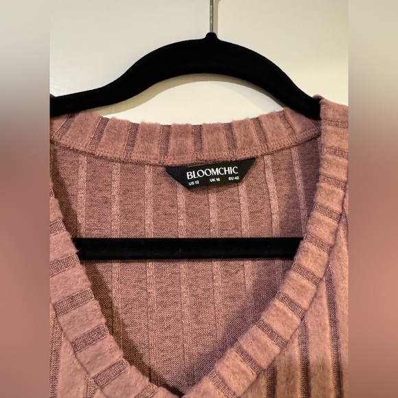 Bloom Chic NWOT mauve knit and mixed media Women's Top size 12/large - Picture 2 of 4
